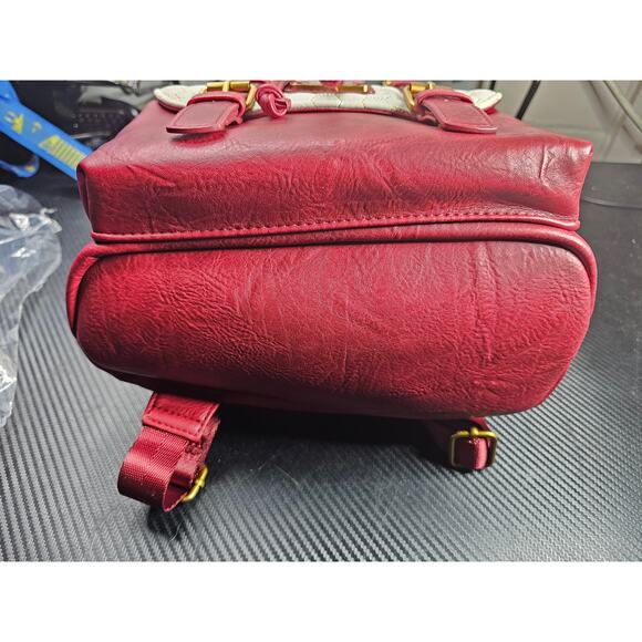 New Loungefly Disney Winnie the Pooh Honeycomb Pattern Buckle Strap Backpack - Picture 9 of 9